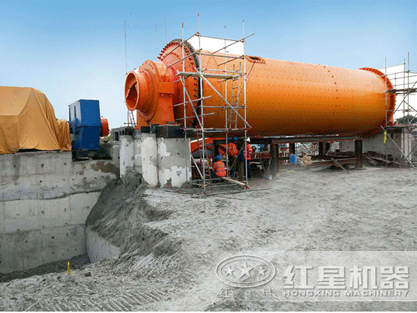 大型水泥雷速在线(中国)生产现场